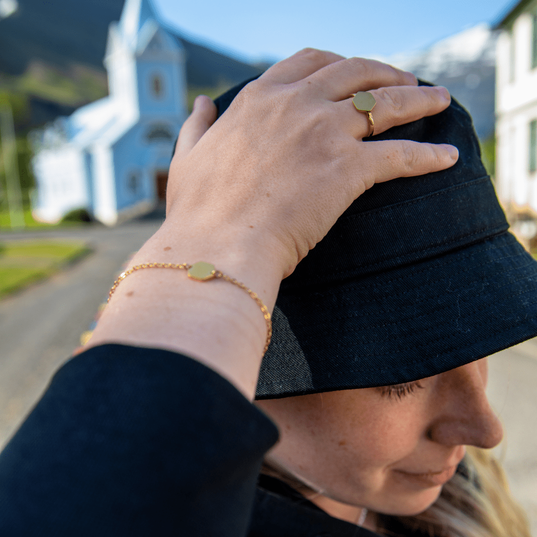 Uppruna Armband