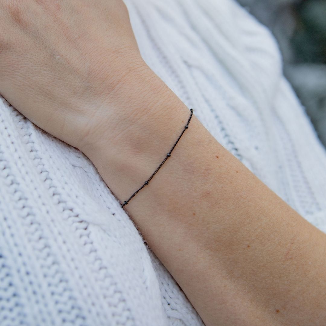 Punktur Armband